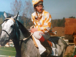 Jacky Beulay mit Ranavalona während seiner Zeit als Championjockey in der Schweiz. – Foto: zvg